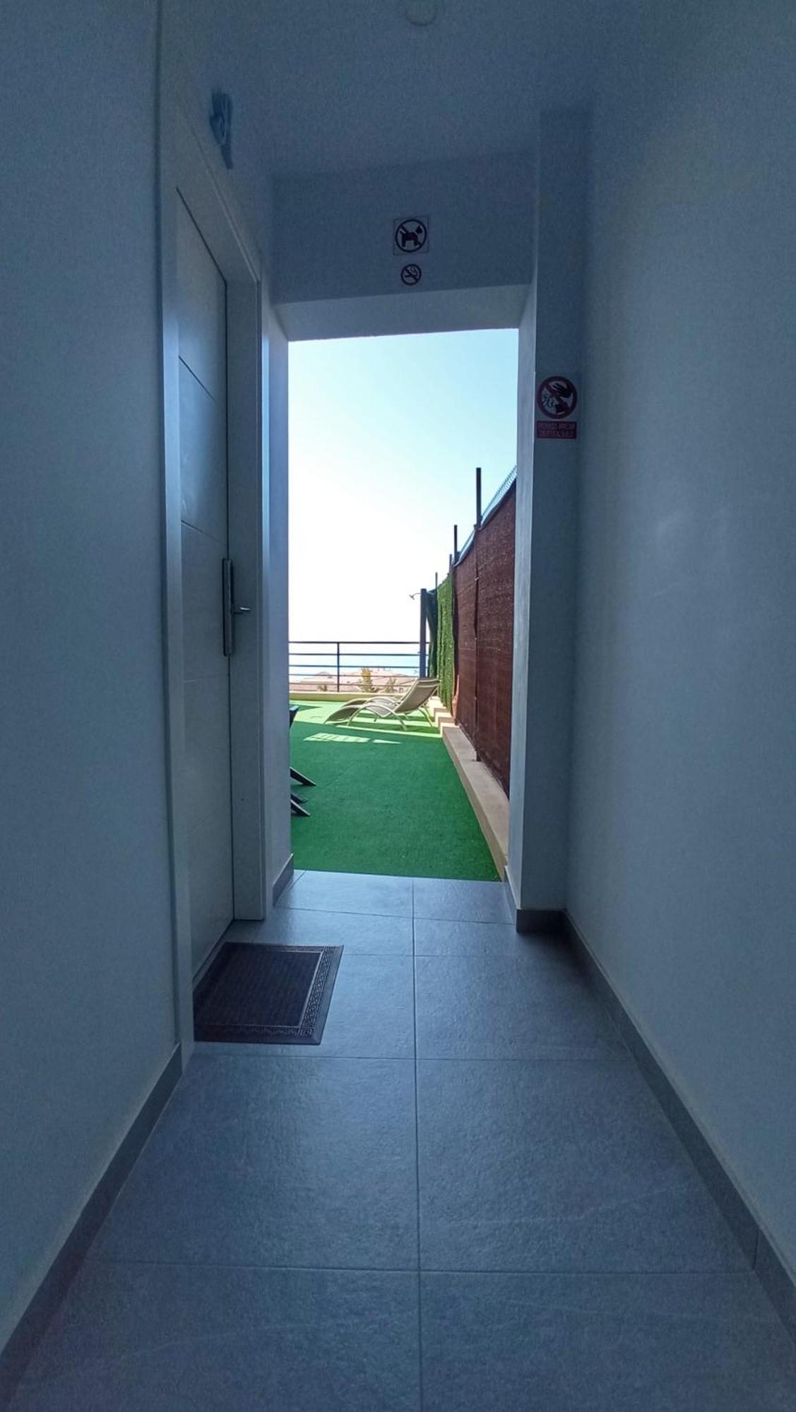 Sunshine Apartments Vistas Al Mar มาลากา ภายนอก รูปภาพ